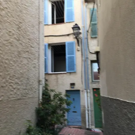 Studio Rue Du Bas Castelet