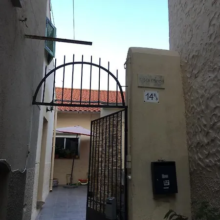 Apartment Studio Rue Du Bas Castelet *